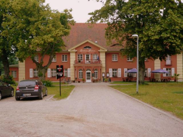 ホテルAltes Gutshaus-Federow エクステリア 写真