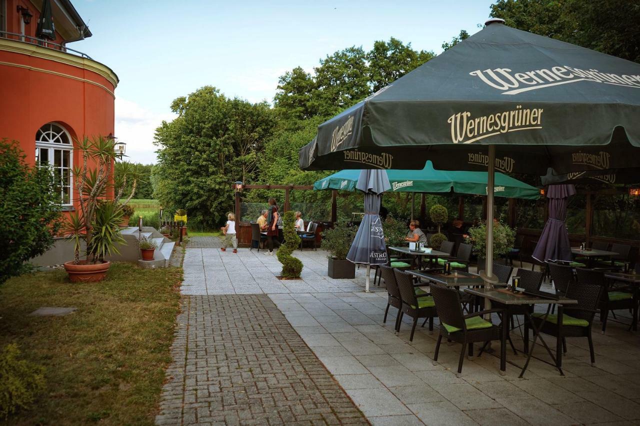 ホテルAltes Gutshaus-Federow エクステリア 写真